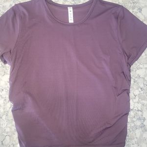Lululemon tee